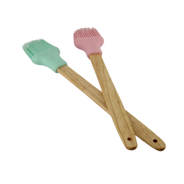 Silicone brush with wooden handle